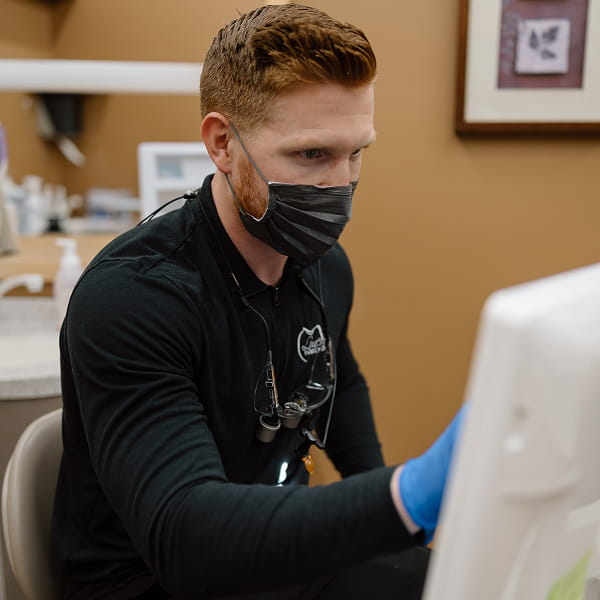 Luverne Dentist Reviewing 3D Dental Scan