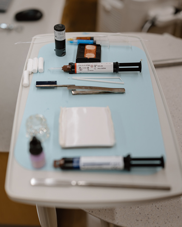 Luverne Dental Materials Tray Setup